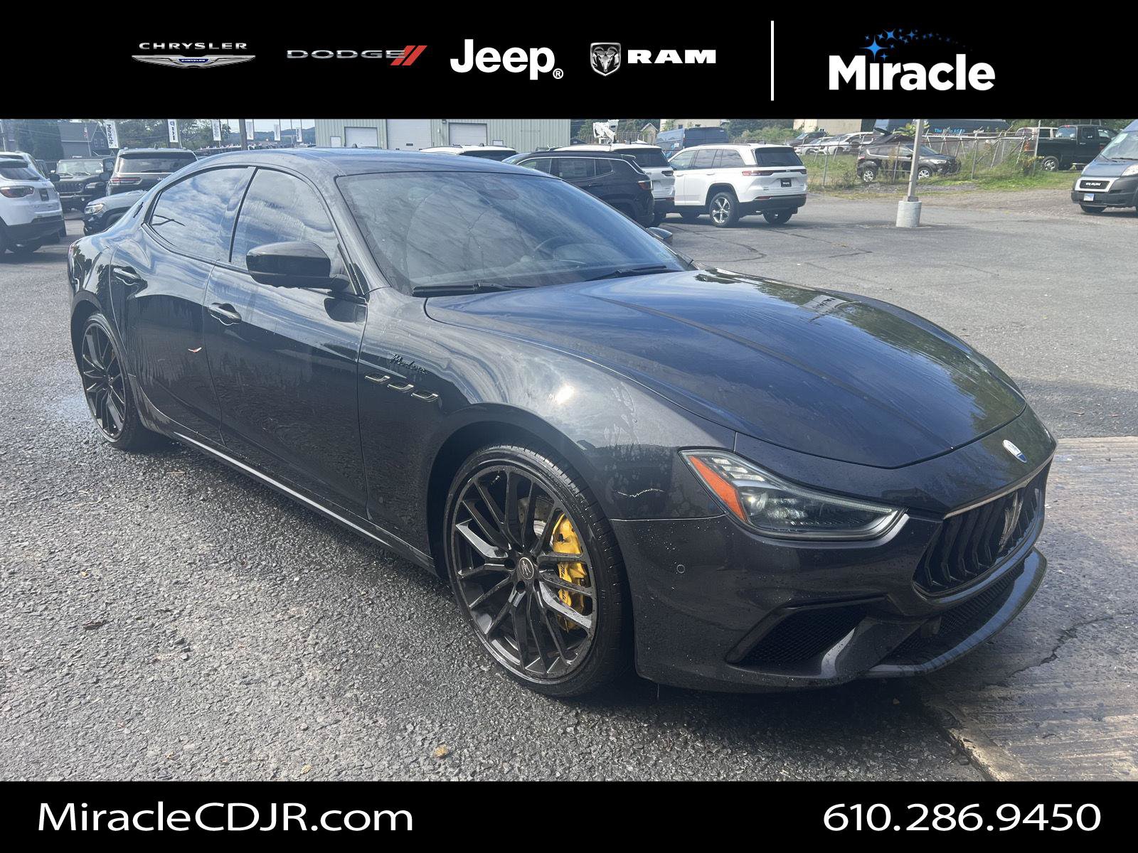 Used 2023 Maserati Ghibli Modena Q4 AWD/4WD image 1