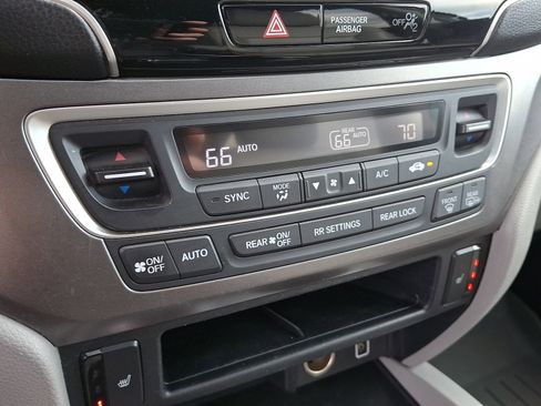 Used 2022 Honda Pilot EX-L image 17