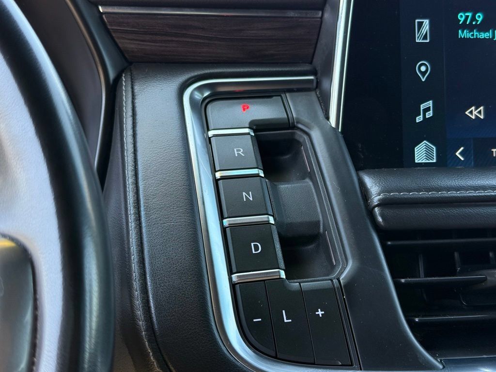 Used 2023 Chevrolet Tahoe LT AWD/4WD image 29