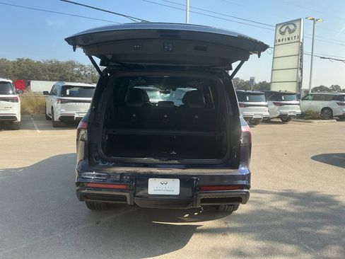 New 2026 INFINITI QX80 Autograph w/ Premium Cargo Package AWD/4WD image 33