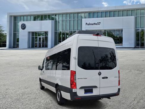Used 2025 Mercedes-Benz Sprinter 2500 image 4