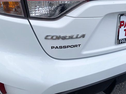 Certified 2025 Toyota Corolla SE FWD image 14