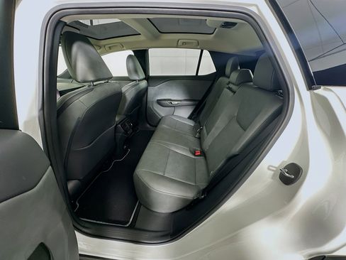 Used 2024 Lexus RZ 300e Premium image 27