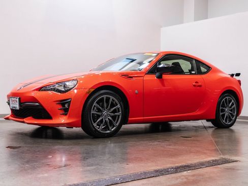 Used 2017 Toyota 86 860 Special Edition RWD image 3