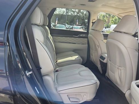 Used 2020 Hyundai Palisade Limited FWD image 16