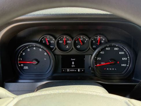 Certified 2020 Chevrolet Silverado 1500 Custom Trail Boss w/ Custom Convenience Package image 20