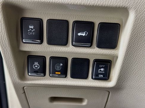 Used 2019 INFINITI QX60 Luxe w/ Sensory Package AWD/4WD image 16