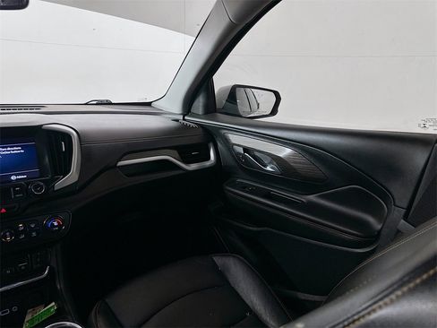 Used 2021 GMC Terrain SLT image 23