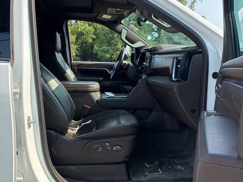 Used 2024 GMC Sierra 2500 Denali w/ Denali Reserve Package AWD/4WD image 10
