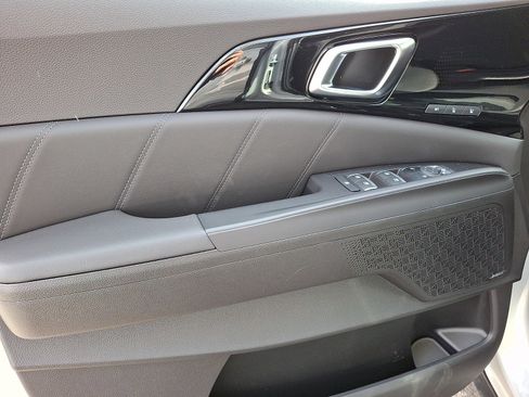 New 2026 Kia Carnival SX Prestige FWD image 5