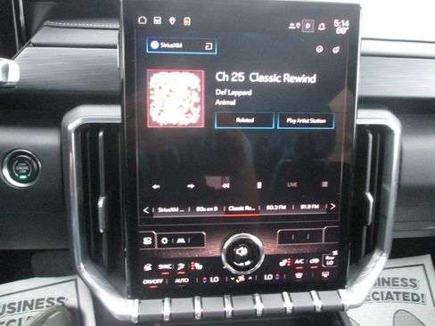 Certified 2025 GMC Acadia Elevation image 21