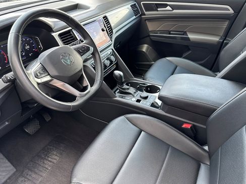 Used 2021 Volkswagen Atlas Cross Sport SEL image 10
