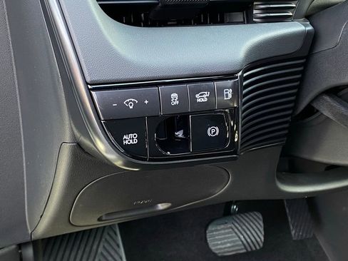 New 2026 Hyundai Ioniq 5 XRT image 13