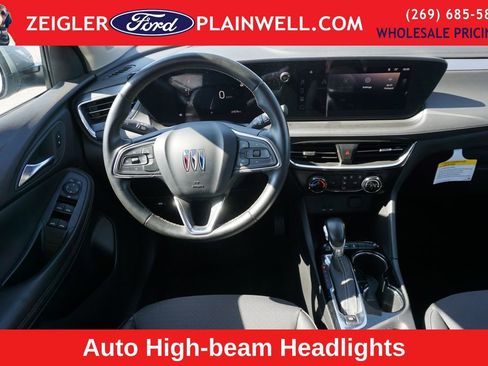 Used 2024 Buick Encore GX Preferred FWD image 12