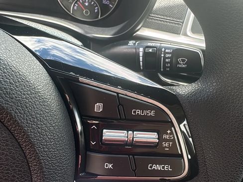 Used 2020 Kia Optima LX FWD image 14
