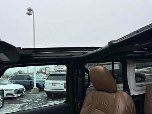 Used 2022 Jeep Wrangler Unlimited Sahara w/ Safety Group image 52