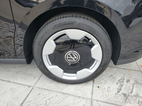New 2025 Volkswagen ID. Buzz Pro S image 5