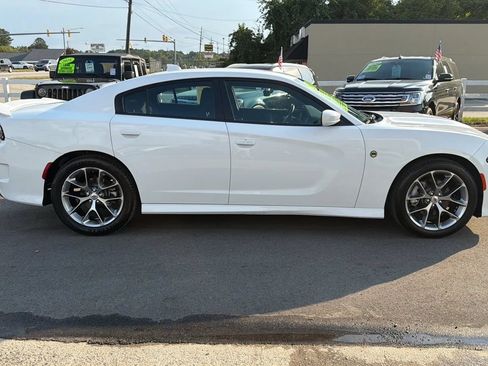 Used 2021 Dodge Charger GT RWD image 6