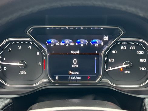 Used 2021 GMC Yukon Denali w/ Advanced Technology Package image 26