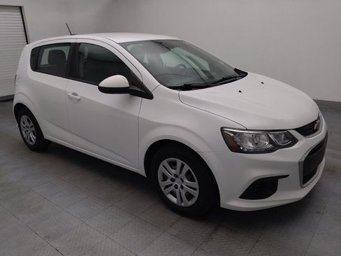 Used 2020 Chevrolet Sonic LT image 11