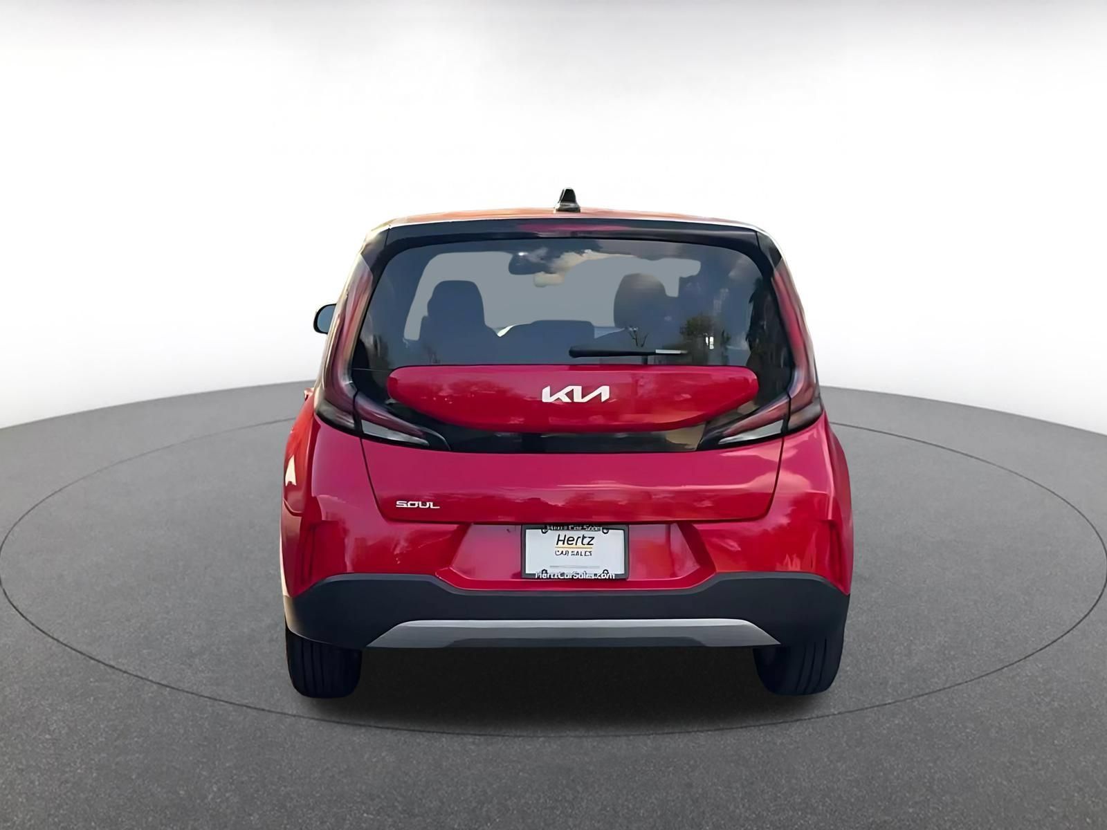Used 2025 Kia Soul LX w/ LX Technology Package FWD image 12