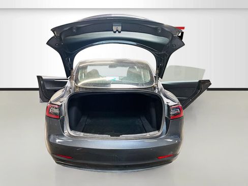 Used 2023 Tesla Model 3 Standard Range RWD image 26