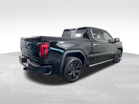 Used 2024 GMC Sierra 1500 Denali w/ Denali Reserve Package AWD/4WD image 7