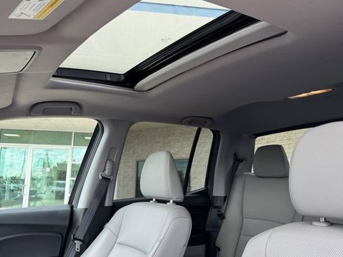 Certified 2019 Honda Ridgeline RTL-T image 15