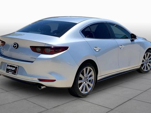 Used 2020 MAZDA MAZDA3 Sedan w/ Select Package FWD image 12