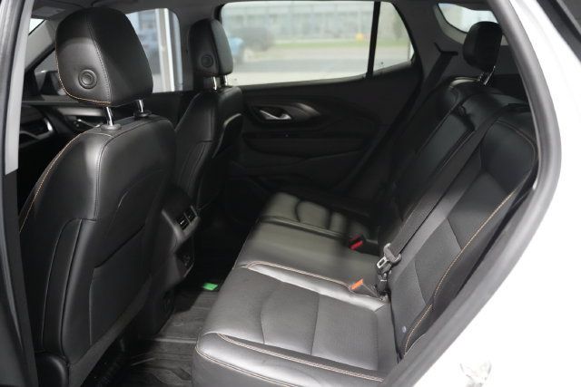 Used 2020 GMC Terrain SLT w/ Preferred Package AWD/4WD image 16
