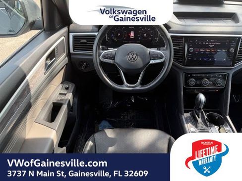 Used 2023 Volkswagen Atlas Cross Sport SE FWD image 15