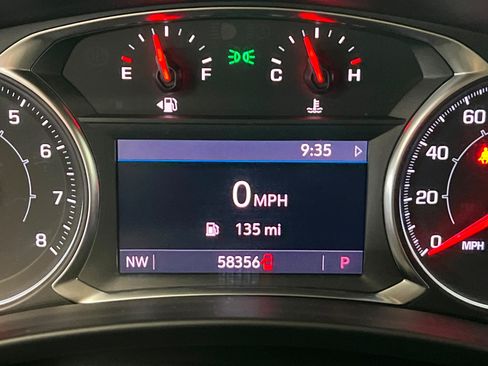 Used 2023 GMC Terrain SLT w/ Tech Package AWD/4WD image 15
