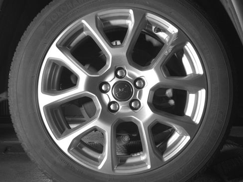 Used 2025 Jeep Compass Limited image 15