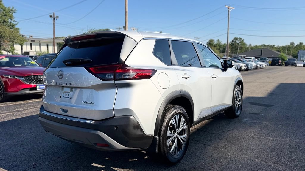 Used 2023 Nissan Rogue SV AWD/4WD image 8