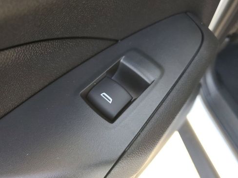 New 2026 Chevrolet Trax LT image 16