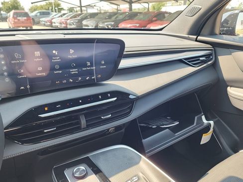 New 2026 Buick Enclave Sport Touring w/ Super Cruise Package image 36