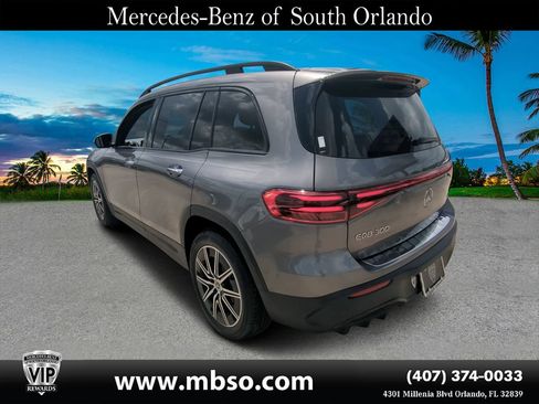 Used 2024 Mercedes-Benz EQB 300 4MATIC image 18