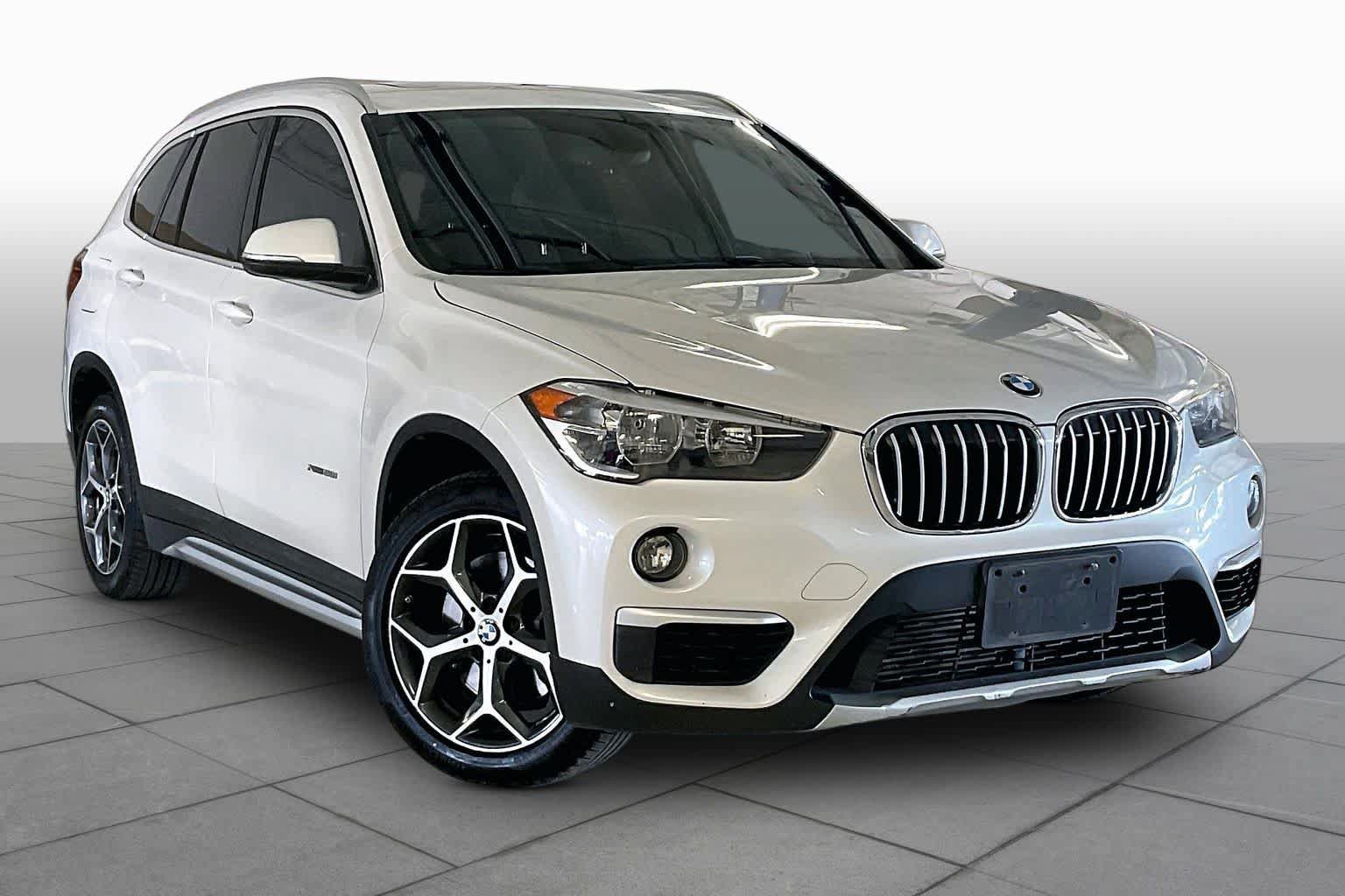Used 2018 BMW X1 xDrive28i AWD/4WD image 2