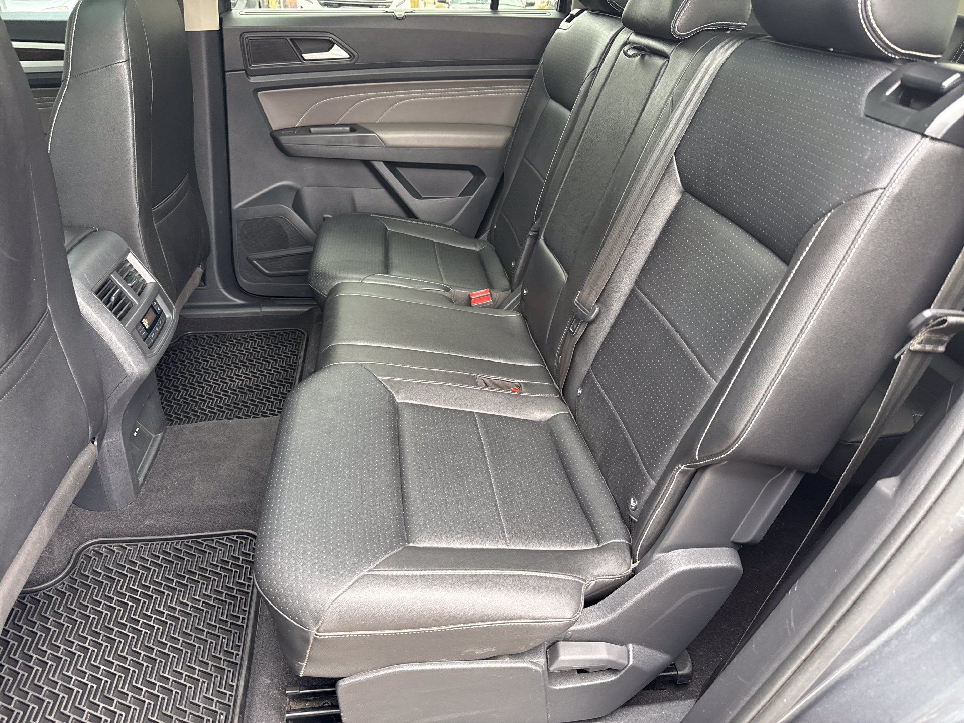 Used 2022 Volkswagen Atlas SE w/ Panoramic Sunroof Package AWD/4WD image 21