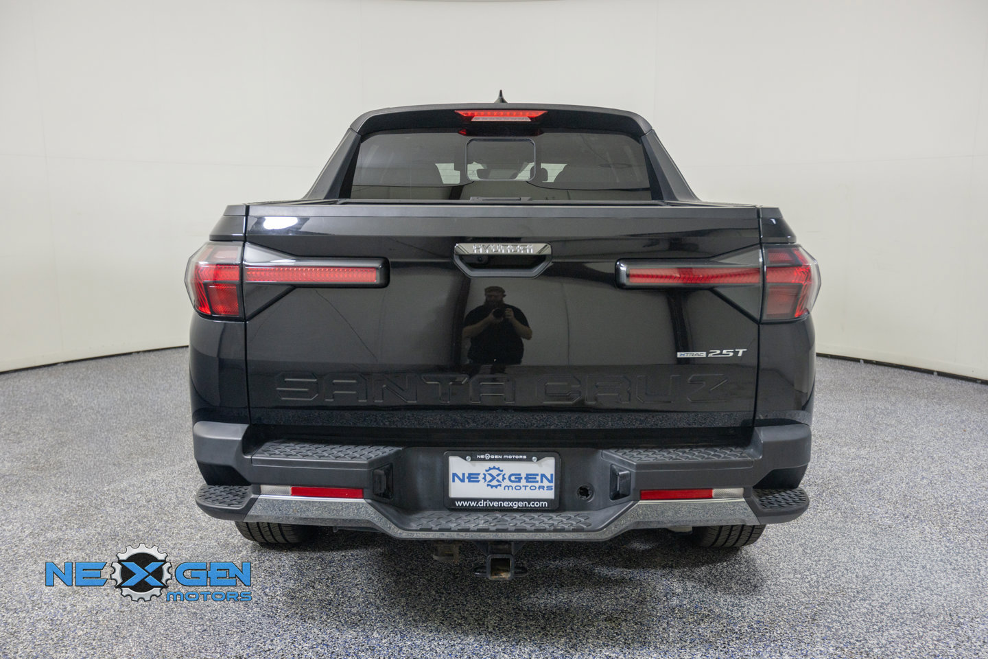 Used 2023 Hyundai Santa Cruz Limited AWD/4WD image 7
