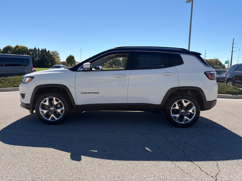 Used 2019 Jeep Compass Limited AWD/4WD image 4