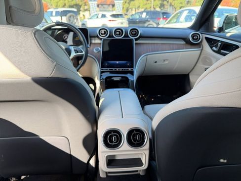 Used 2025 Mercedes-Benz C 300 C 300 image 29