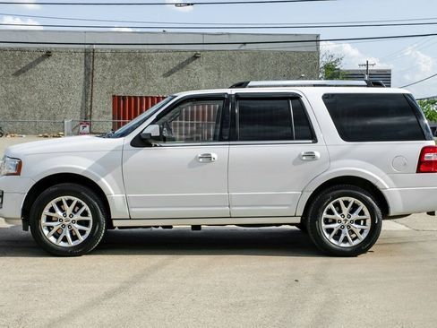 Used 2017 Ford Expedition Limited w/ Equipment Group 301A RWD image 12