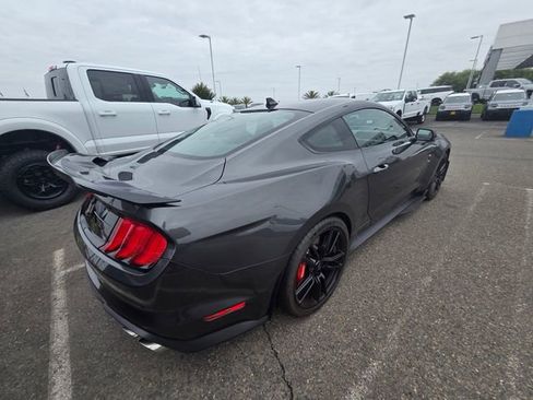 Used 2020 Ford Mustang Shelby GT500 w/ Technology Package RWD image 3