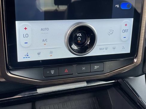 Certified 2022 Ford F150 Lightning Lariat image 16