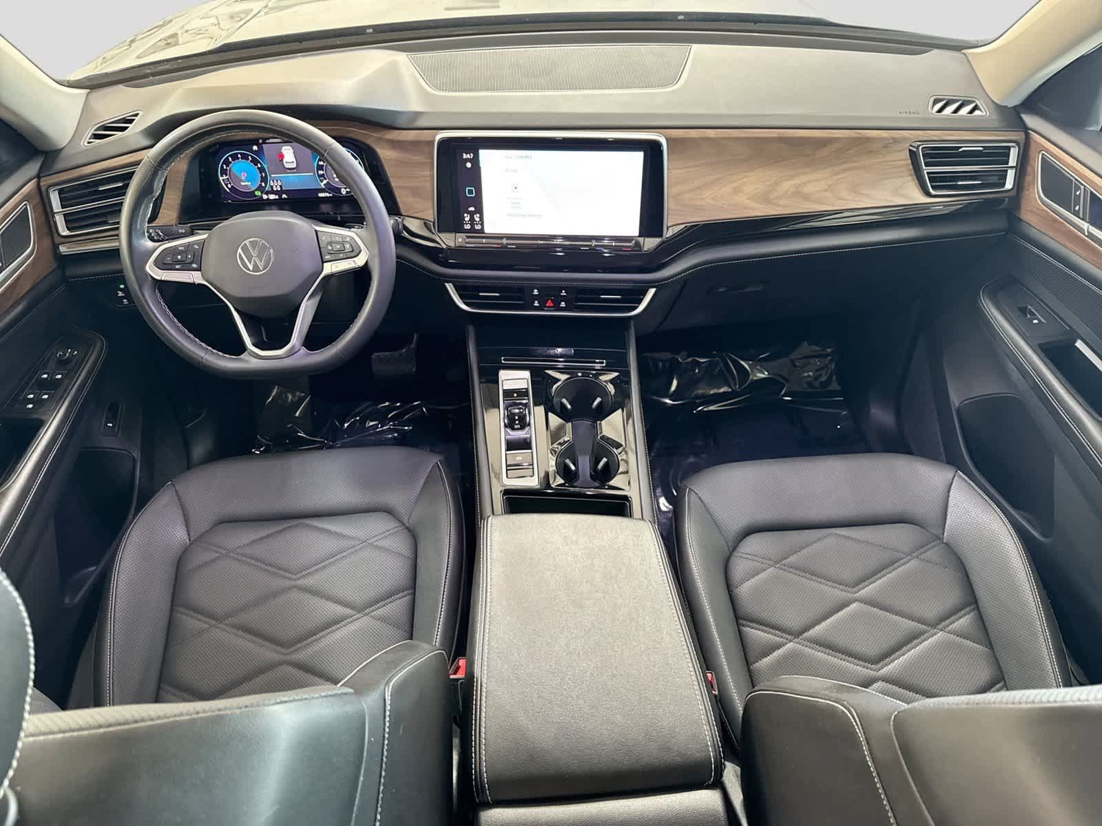 Used 2024 Volkswagen Atlas SE FWD image 21