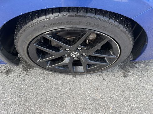 Used 2022 Honda Civic Sport image 11