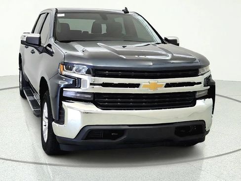 Used 2021 Chevrolet Silverado 1500 LT AWD/4WD image 2