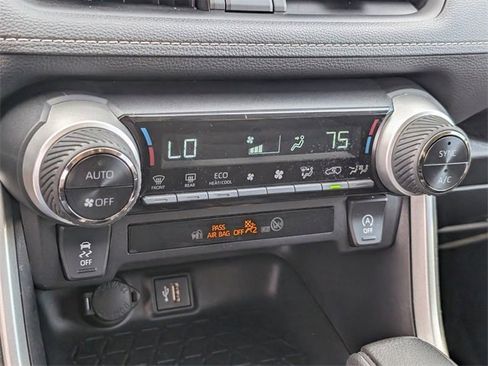 Used 2024 Toyota RAV4 XLE image 15
