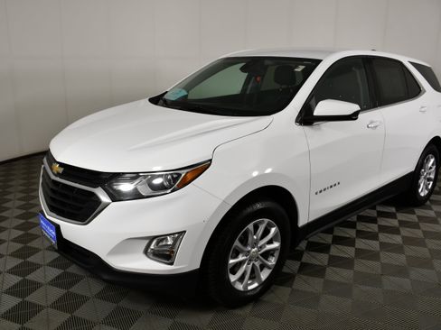 Used 2020 Chevrolet Equinox LT AWD/4WD image 10
